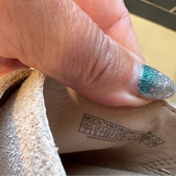 Vionic New Women's Cream Suede Mules - Picture 8 of 9